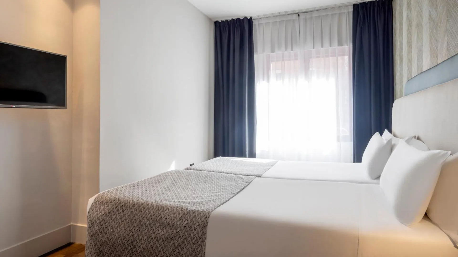 Ilunion Suites מדריד