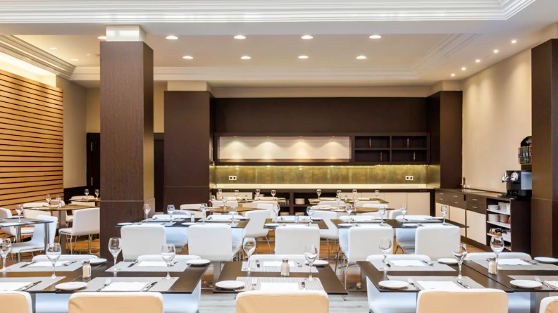 Hotel Ilunion Suites Madrid